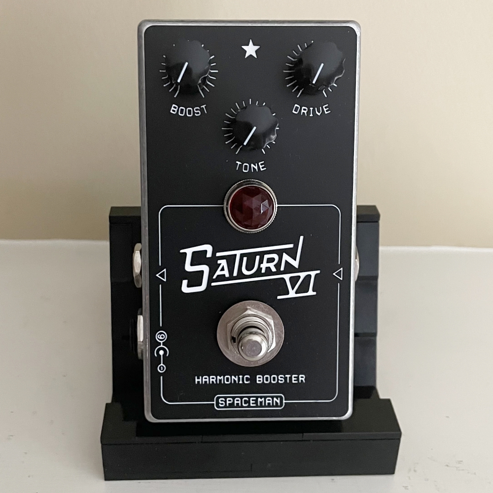 Spaceman Effects Saturn VI Harmonic Booster Overdrive | Guitar Nine